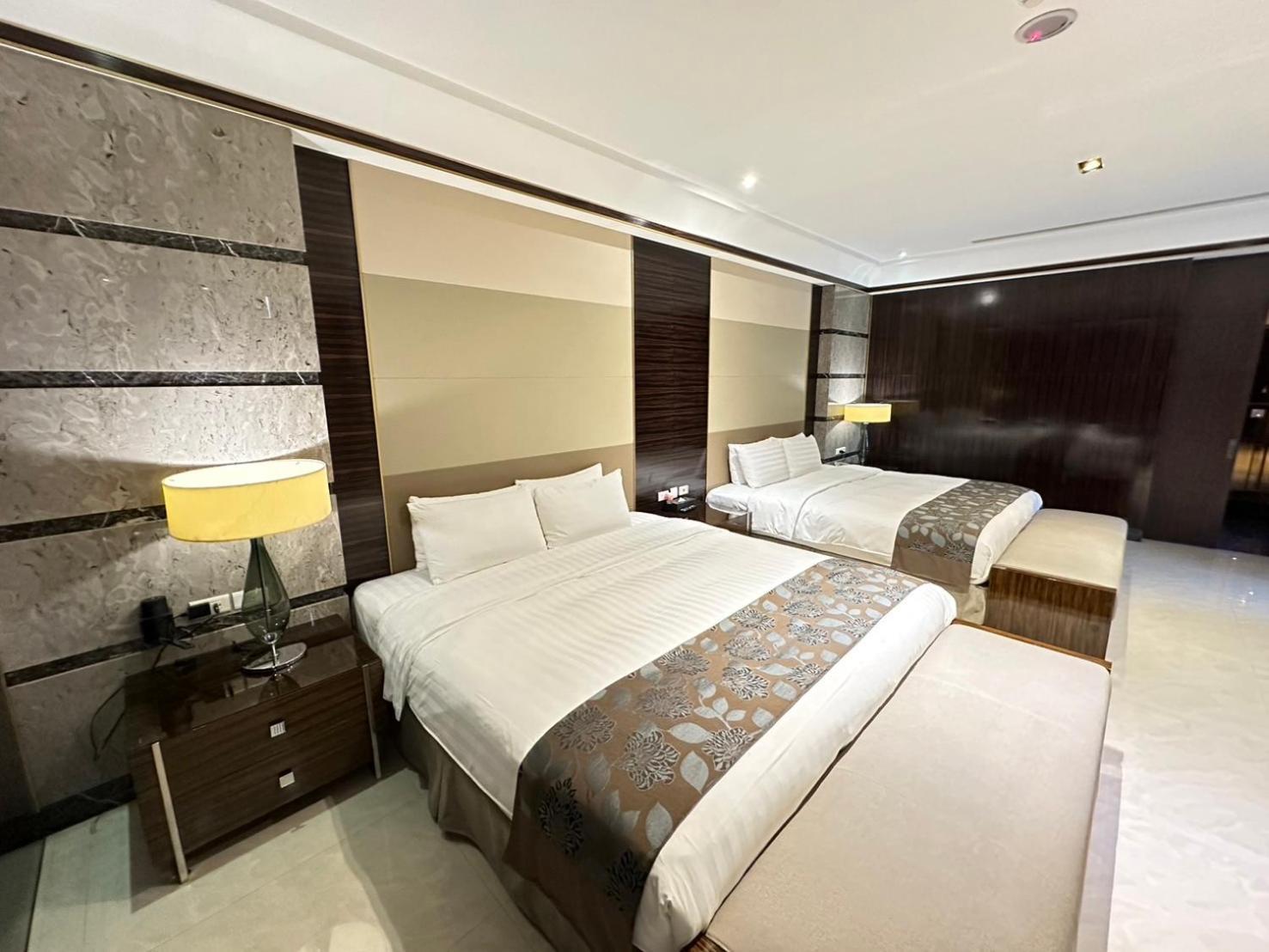 H Villa Inn Tainan Dış mekan fotoğraf