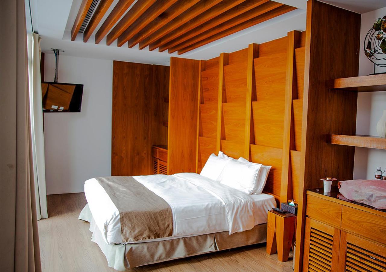 H Villa Inn Tainan Dış mekan fotoğraf