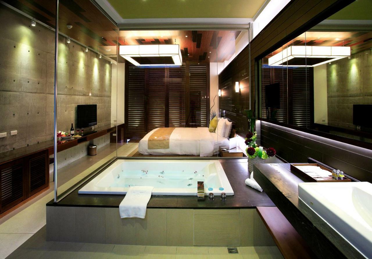 H Villa Inn Tainan Dış mekan fotoğraf