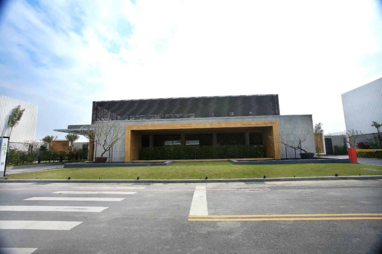 H Villa Inn Tainan Dış mekan fotoğraf